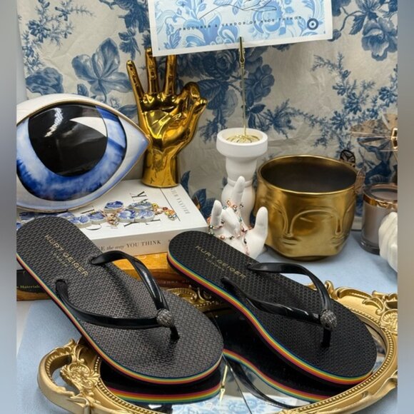 🆕 KURT GEIGER LONDON 🧿 NWOB Rainbow Kensington Black Rubber Flipflop, Sz 7.5 - Picture 3 of 13